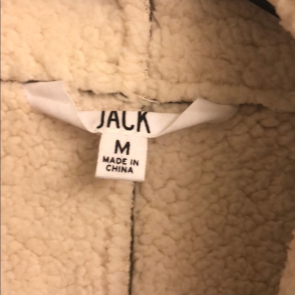 Brown vest - Picture 2 of 3